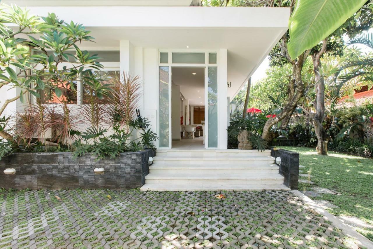 Seminyak Design Villa Bella Εξωτερικό φωτογραφία